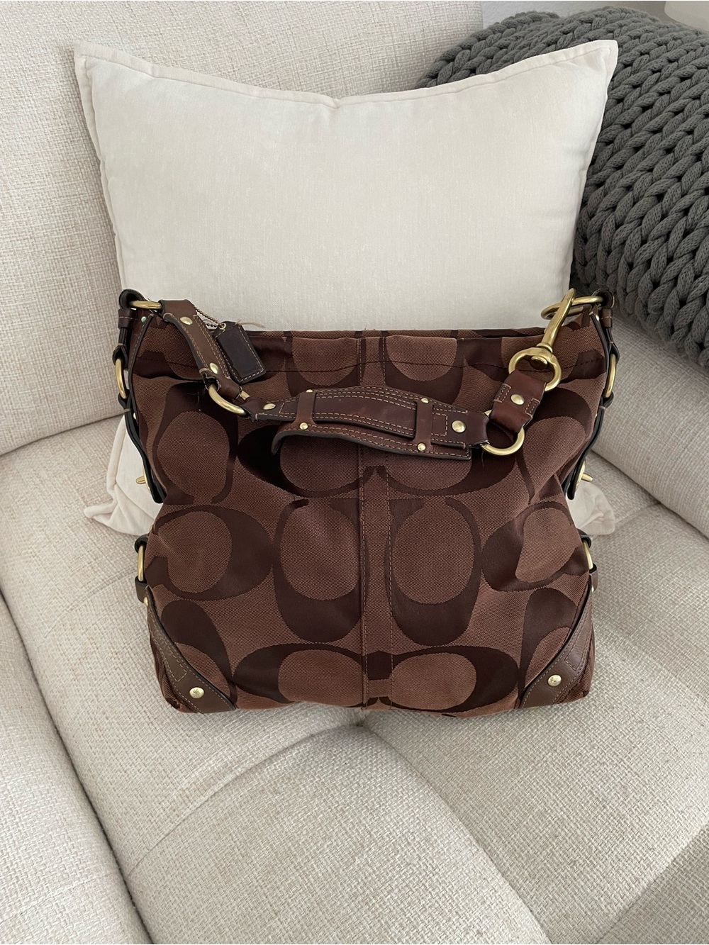 Coach Carly Signature Canvas Hobo Shoulder Bag Large Chocolate Brown 10620